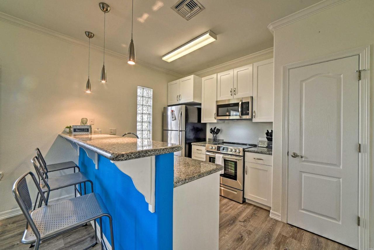 Modern Island Condo With Pool Steps To The Beach! South Padre Island Luaran gambar