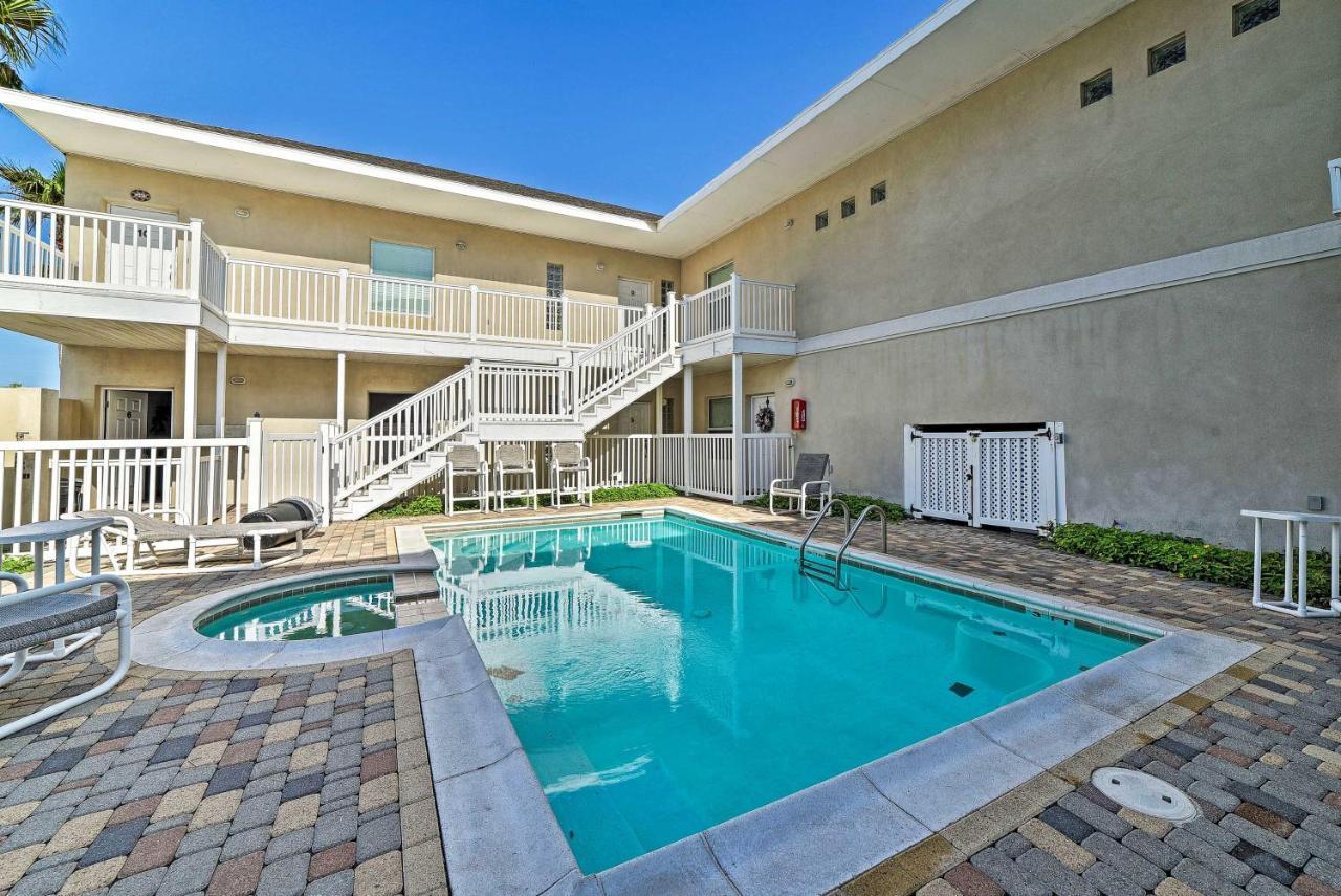 Modern Island Condo With Pool Steps To The Beach! South Padre Island Luaran gambar
